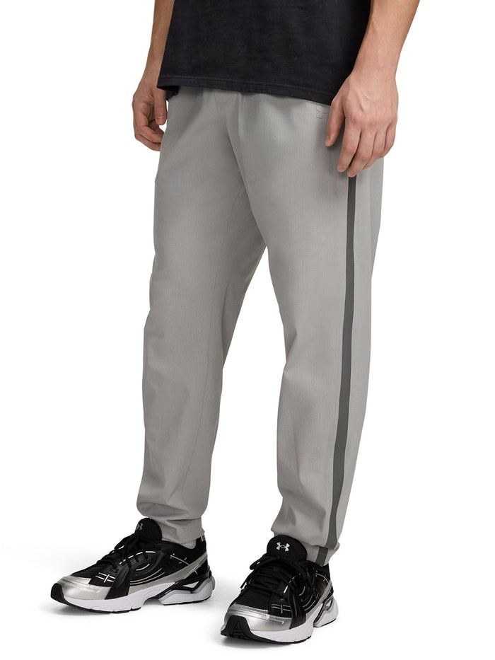 UA Unstoppable Airvent Tapered Pantalon gris para hombre