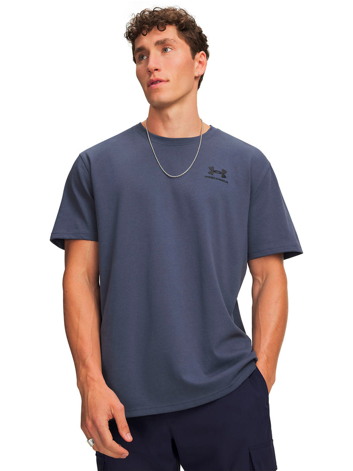 Polera manga corta UA Logo Embroidered Heavyweight gris para hombre