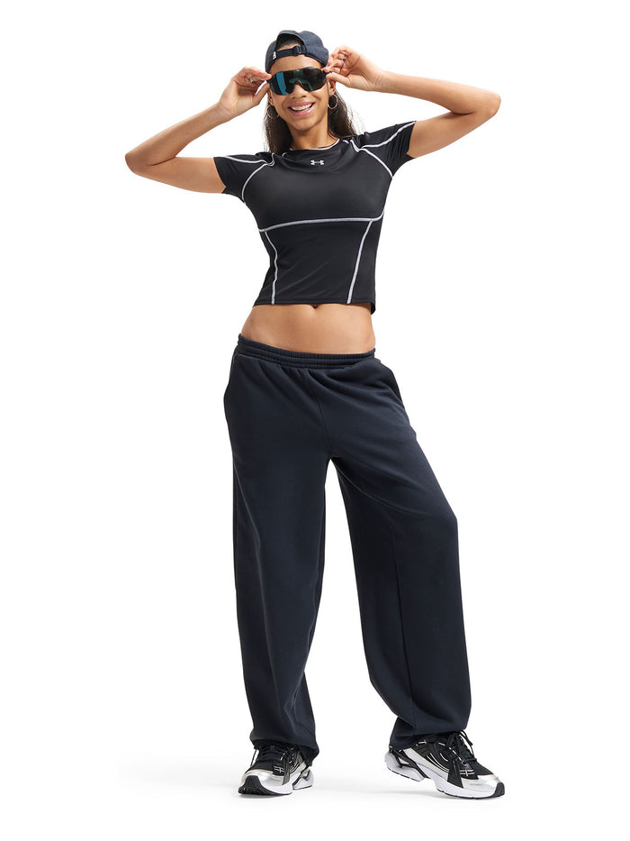 UA HeatGear Elite SS Primera Capa Superior negra para mujer