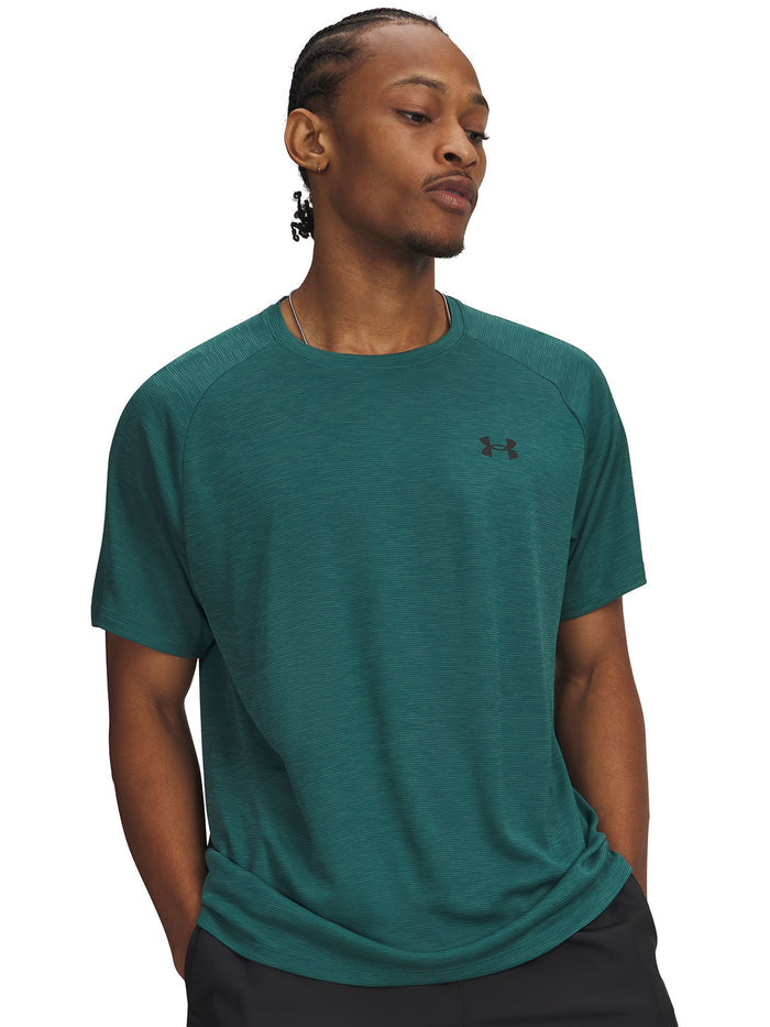 UA Tech Textured Polera Manga Corta verde para hombre