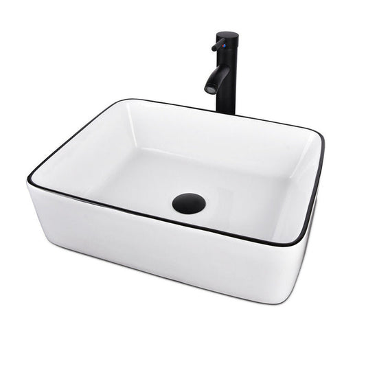 Vasque rectangulaire moderne en céramique blanche avec robinet
